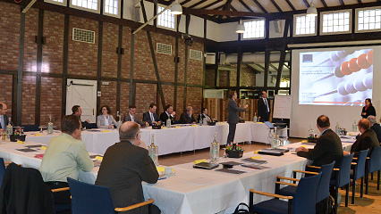 Jörg P. Kowalewski welcomes the guests to km Entrepreneur Day 2012